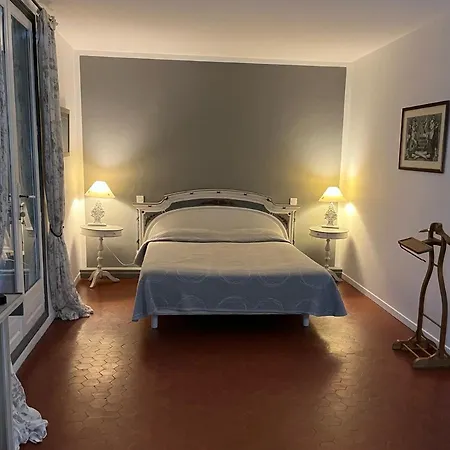 Bed & Breakfast La Maison De Justine Grimaud